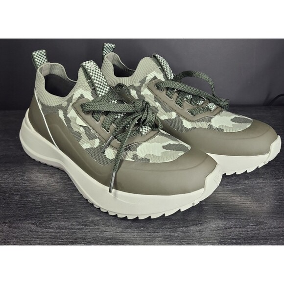 Vessi Stormburst Lowtop Men Size 9 Waterproof Sneakers Black Olive Camo main image 9
